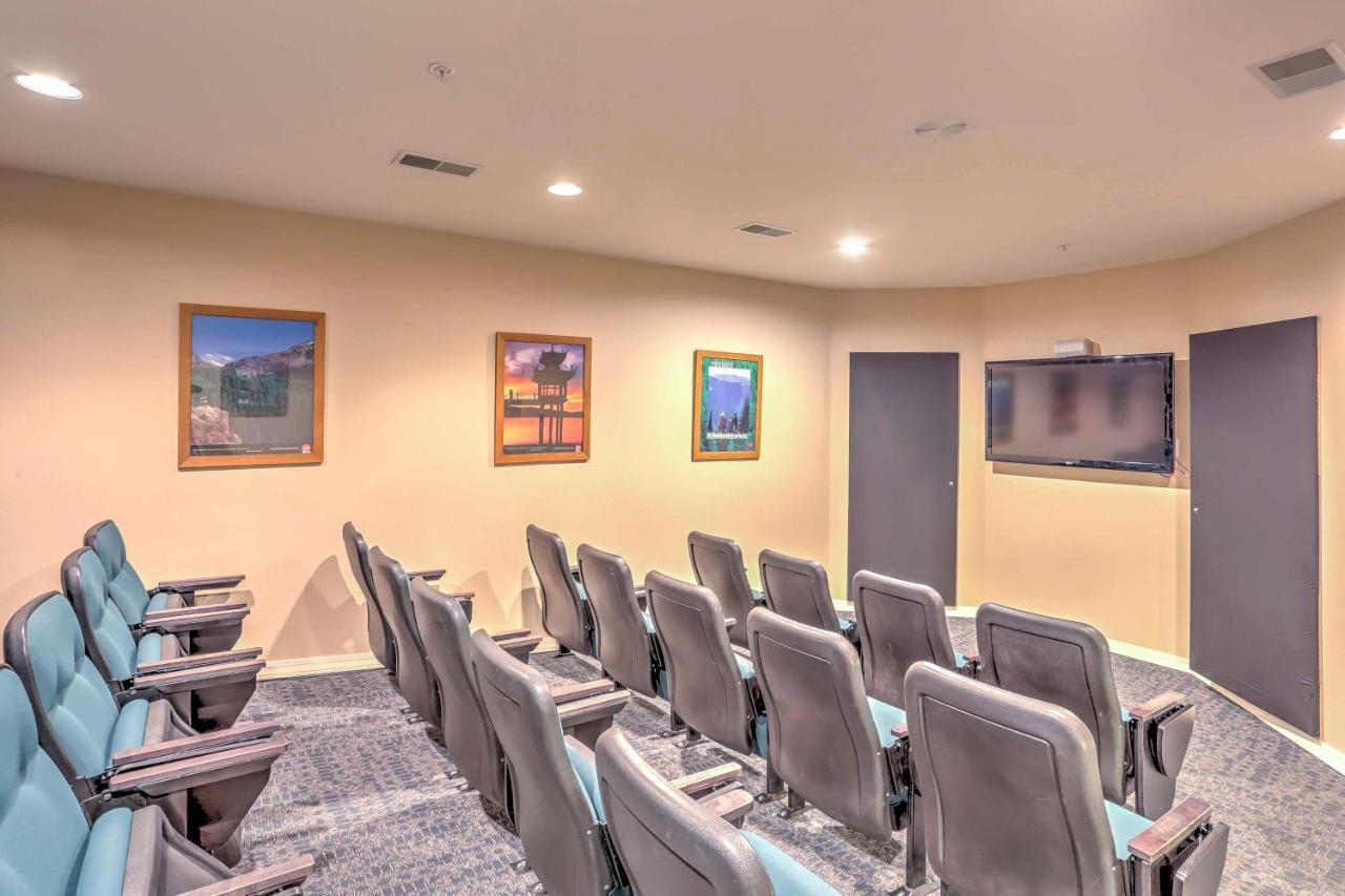 Branson Condo On Golf Course, 4 Mi To Downtown Екстер'єр фото