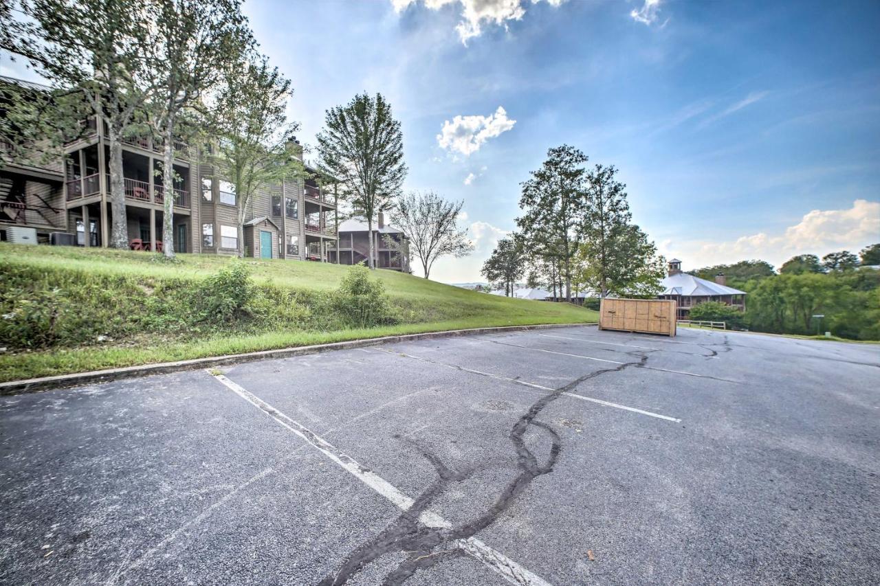 Branson Condo On Golf Course, 4 Mi To Downtown Екстер'єр фото